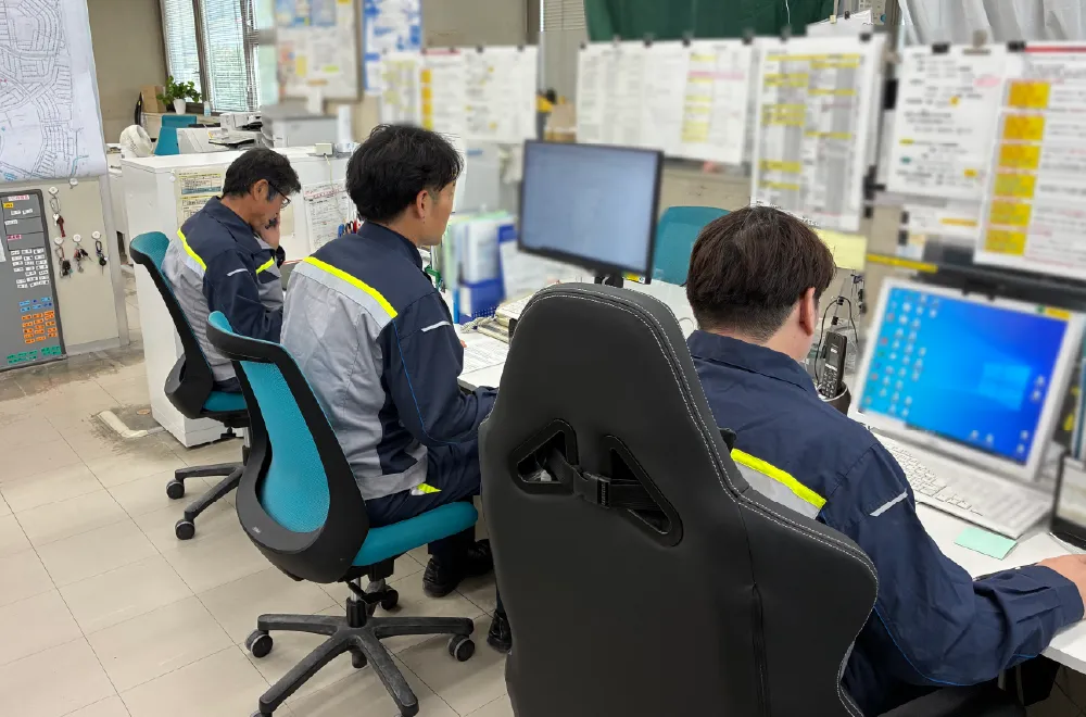 司令本部での受付風景