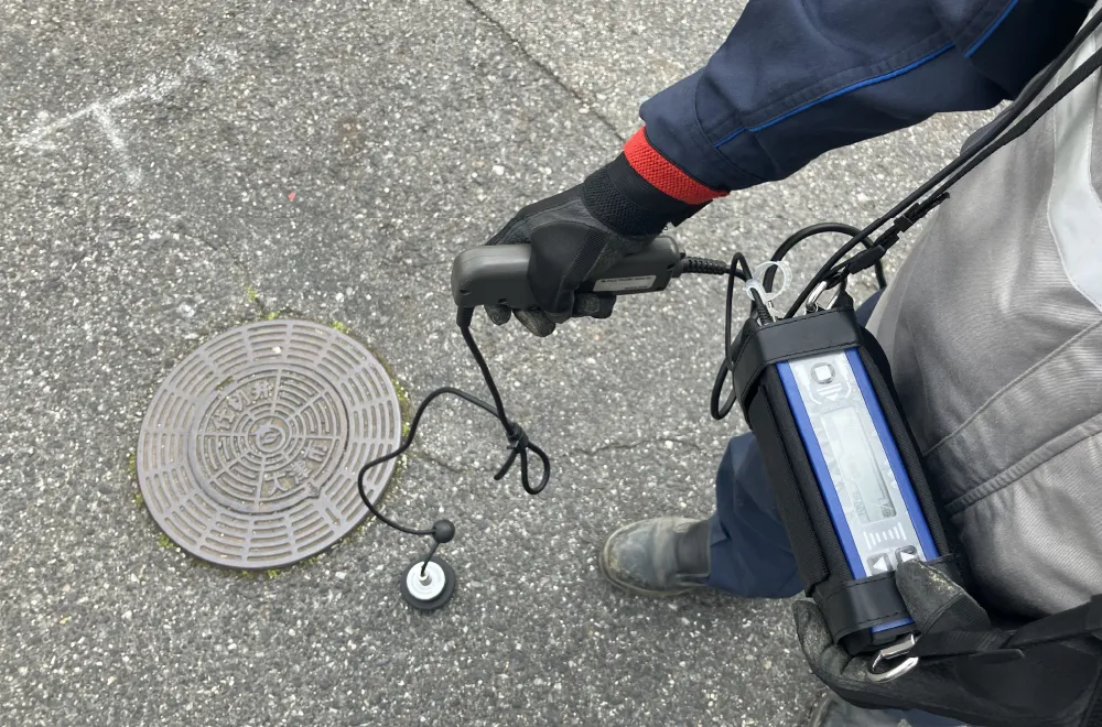 探知機による漏水箇所の特定